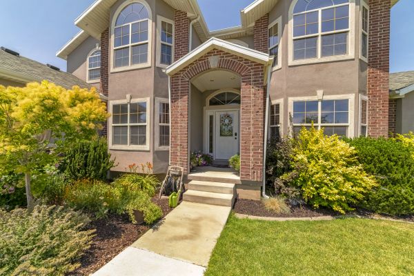 Cost of Transom Window Replacement in Cherry Hill